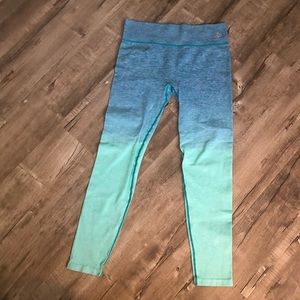 Amazing Sports Ombre Blue Aqua Leggings L/XL